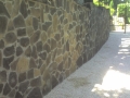 Kő burkolatu kerítés